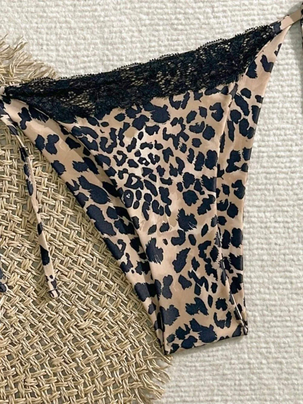 Multicolor Sexy Women's Leopard Print Lace Trim Halter Bikini Set